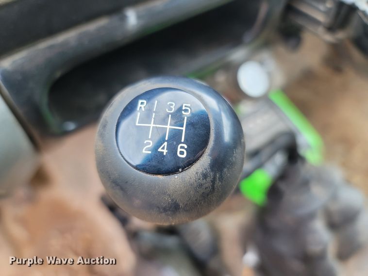 image for item LM9610 2006 Ford F650 Super Duty  flatbed truck