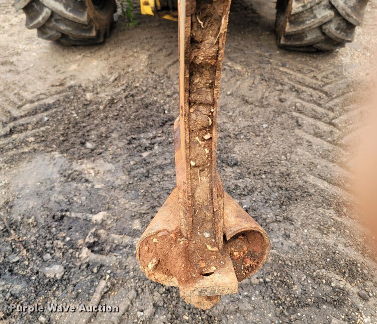 image for item LM9612 1998 Vermeer V8550  vibratory cable plow