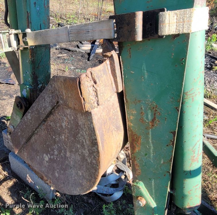 image for item LM9659 John Deere  backhoe attachment