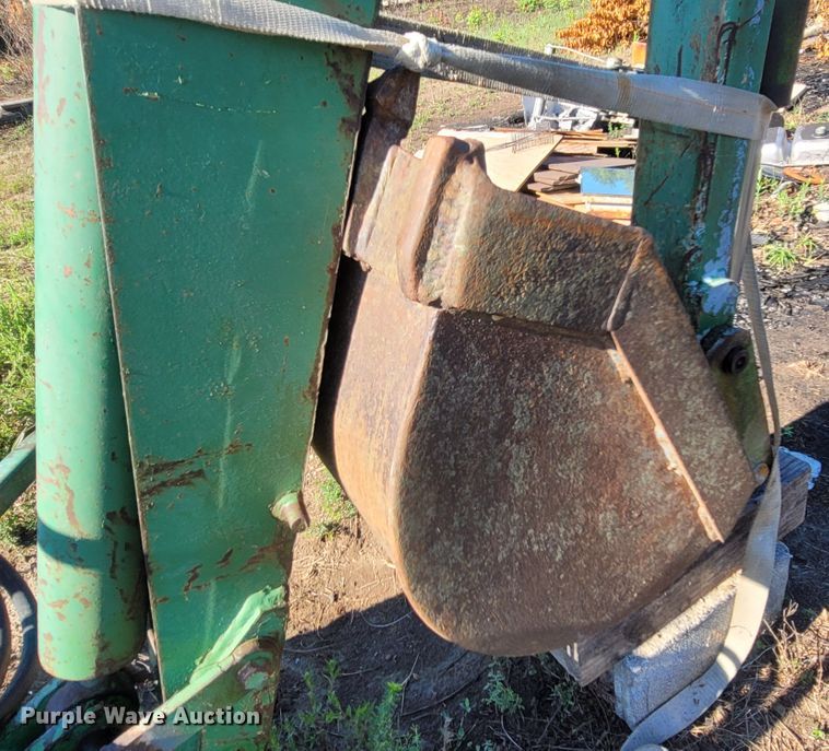 image for item LM9659 John Deere  backhoe attachment