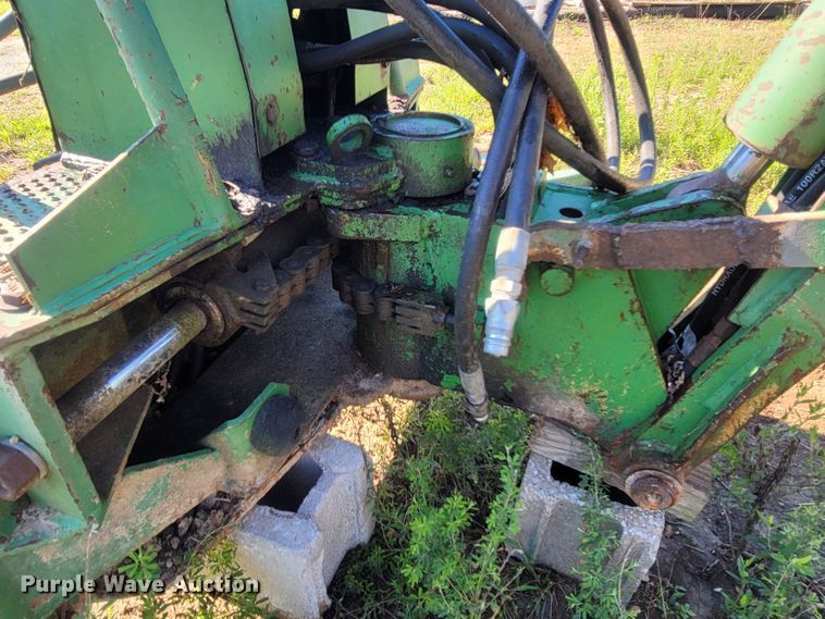 image for item LM9659 John Deere  backhoe attachment