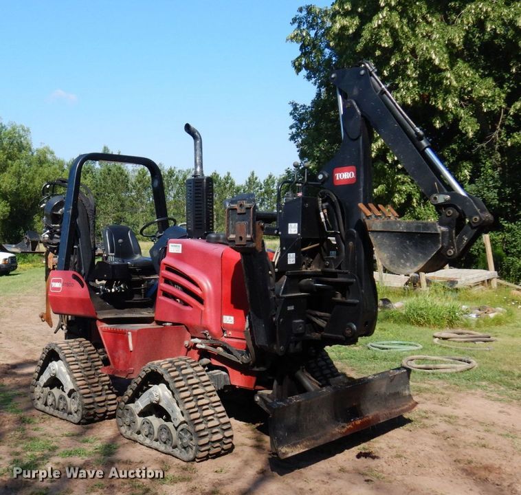 image for item MF9747 Toro RT600  vibratory cable plow