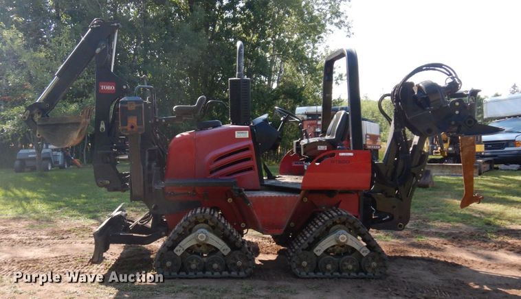 image for item MF9747 Toro RT600  vibratory cable plow