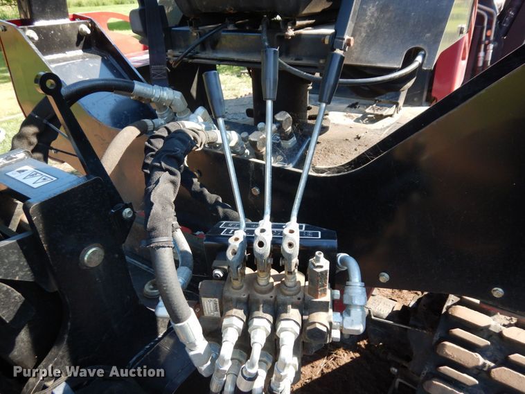 image for item MF9747 Toro RT600  vibratory cable plow