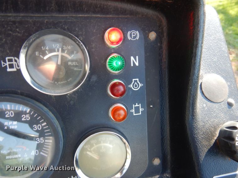 image for item MF9747 Toro RT600  vibratory cable plow