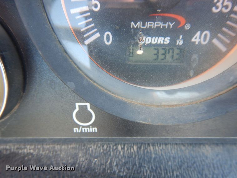 image for item MF9747 Toro RT600  vibratory cable plow