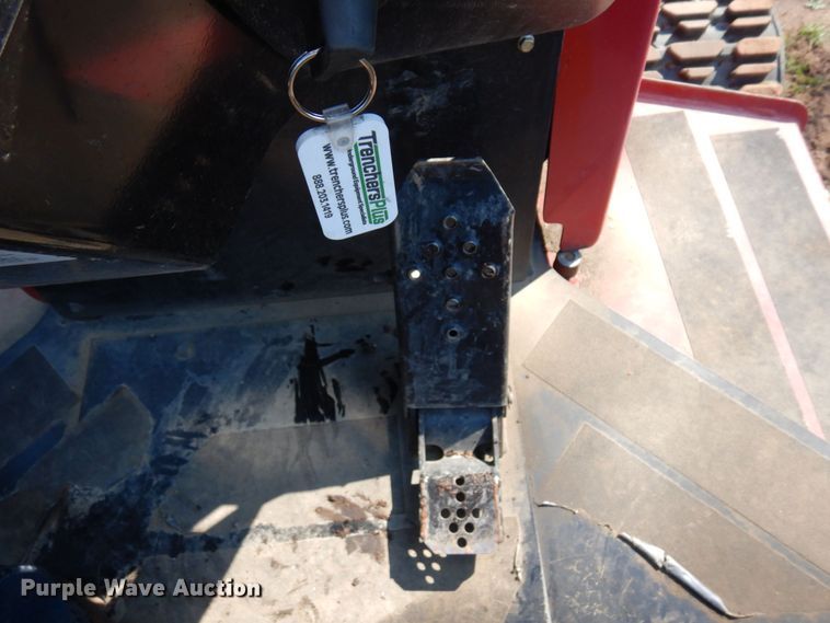 image for item MF9747 Toro RT600  vibratory cable plow