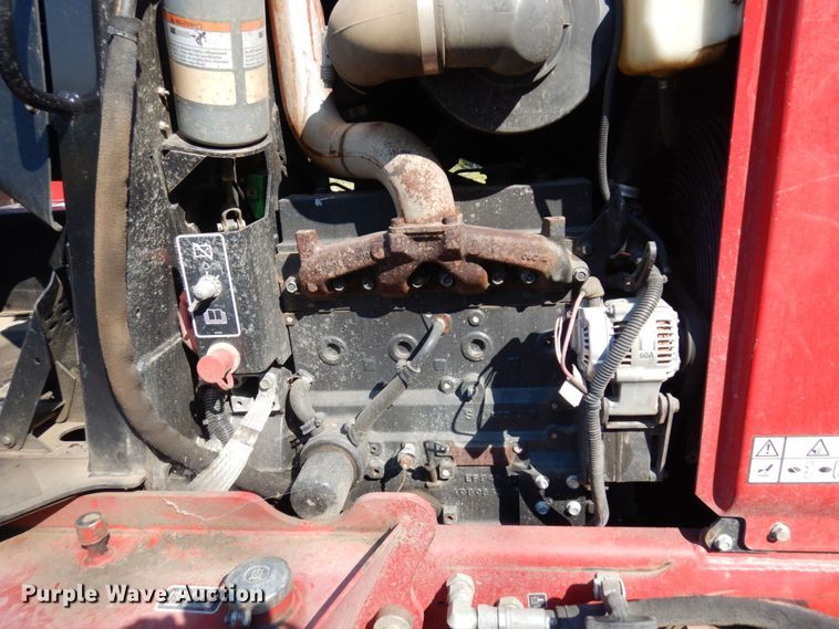 image for item MF9747 Toro RT600  vibratory cable plow