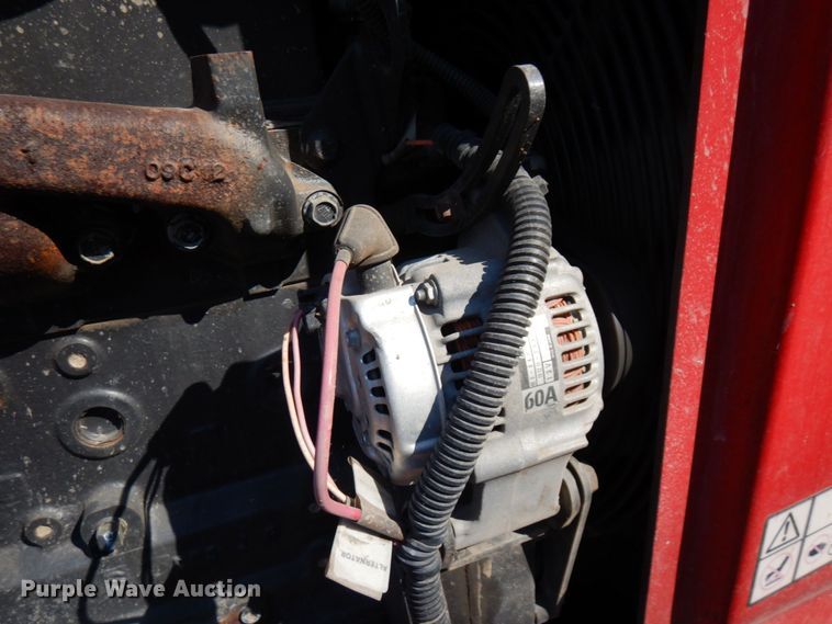 image for item MF9747 Toro RT600  vibratory cable plow