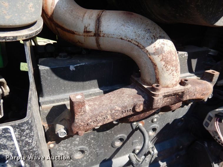 image for item MF9747 Toro RT600  vibratory cable plow