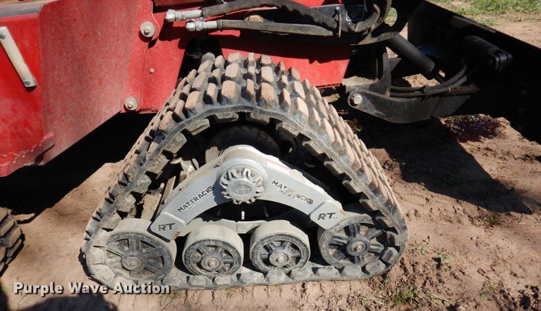 image for item MF9747 Toro RT600  vibratory cable plow