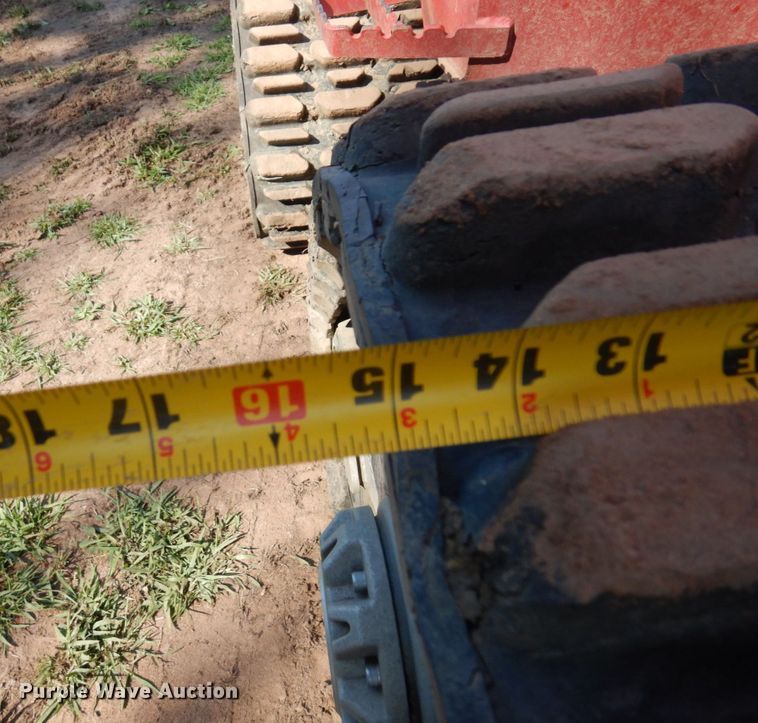 image for item MF9747 Toro RT600  vibratory cable plow