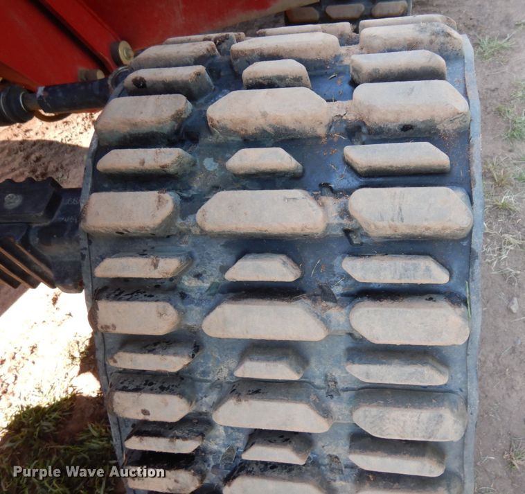 image for item MF9747 Toro RT600  vibratory cable plow