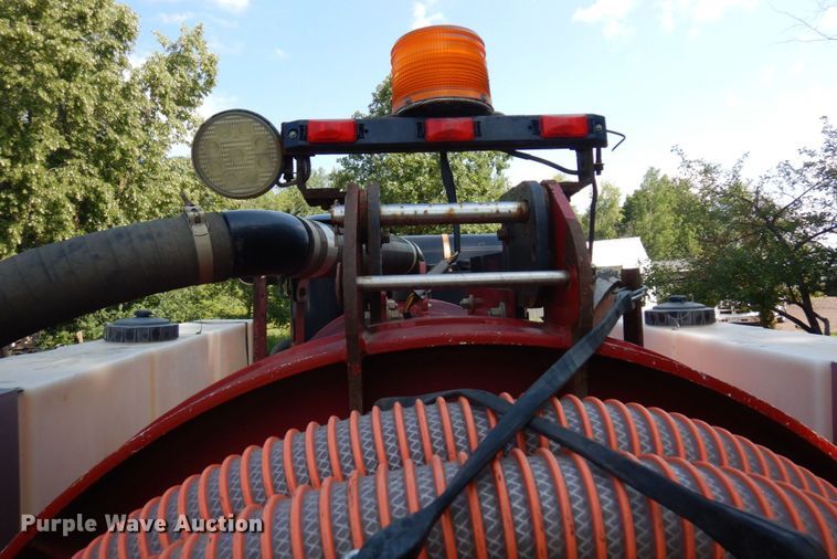 image for item MF9748 2016 Ring-o-matic 550 HICFM  vacuum excavator