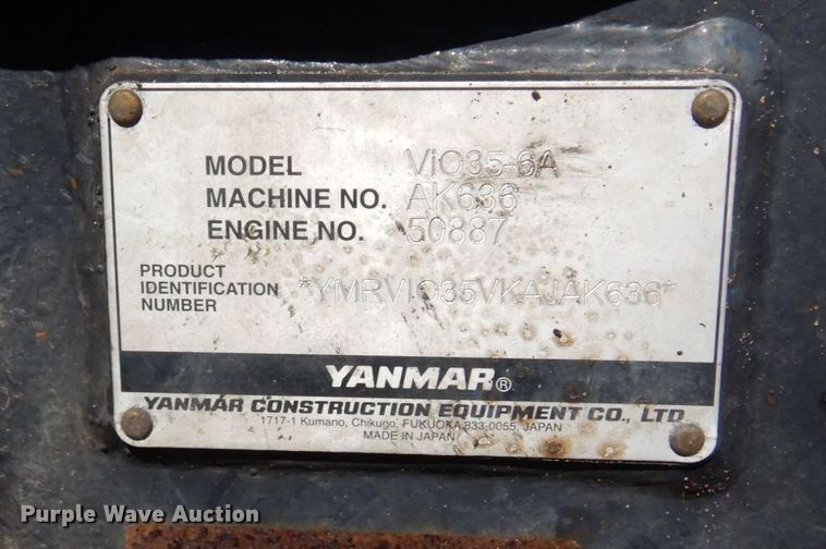 image for item MF9749 2019 Yanmar VI035-6A  mini excavator