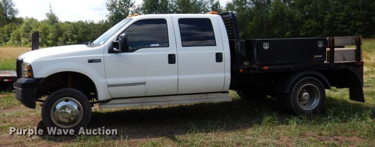 image for item MF9755 2003 Ford F450 Super Duty XL  flatbed truck