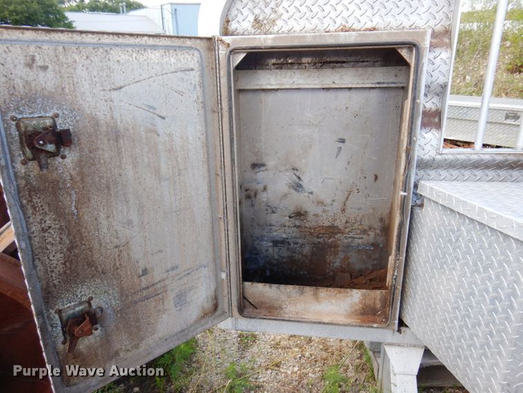 image for item MF9767 Aluminum headache rack