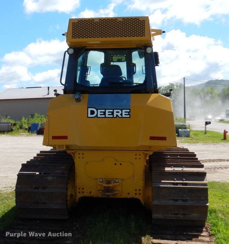 image for item MF9768 2015 John Deere 700K LGP  dozer