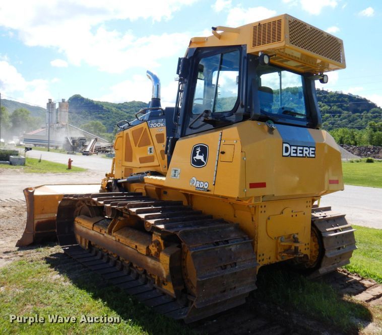 image for item MF9768 2015 John Deere 700K LGP  dozer