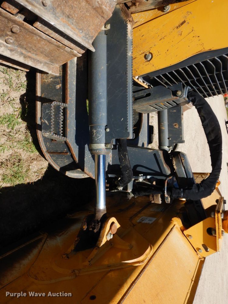 image for item MF9768 2015 John Deere 700K LGP  dozer