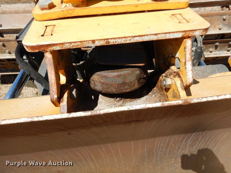 image for item MF9768 2015 John Deere 700K LGP  dozer