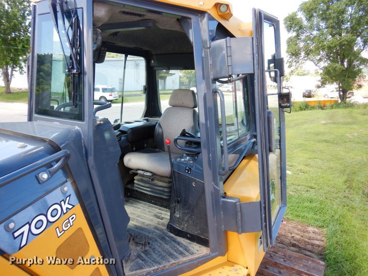 image for item MF9768 2015 John Deere 700K LGP  dozer