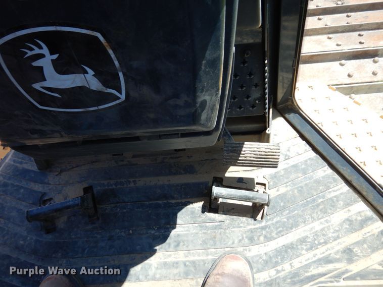 image for item MF9768 2015 John Deere 700K LGP  dozer