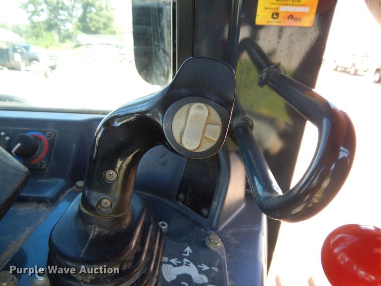 image for item MF9768 2015 John Deere 700K LGP  dozer