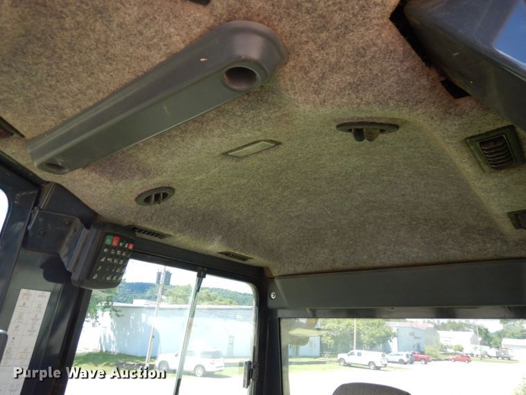 image for item MF9768 2015 John Deere 700K LGP  dozer