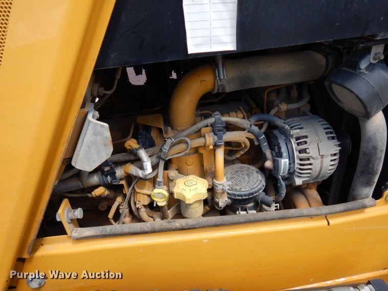 image for item MF9768 2015 John Deere 700K LGP  dozer