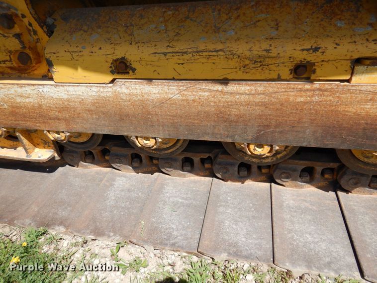 image for item MF9768 2015 John Deere 700K LGP  dozer