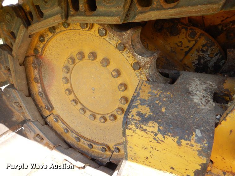 image for item MF9768 2015 John Deere 700K LGP  dozer