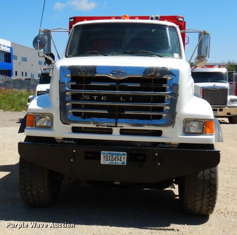 image for item MF9772 2007 Sterling L9500  dump truck