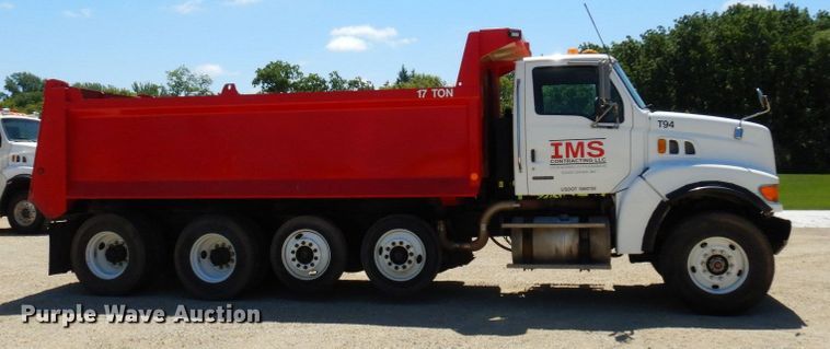 image for item MF9772 2007 Sterling L9500  dump truck