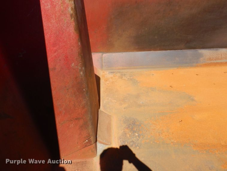 image for item MF9772 2007 Sterling L9500  dump truck