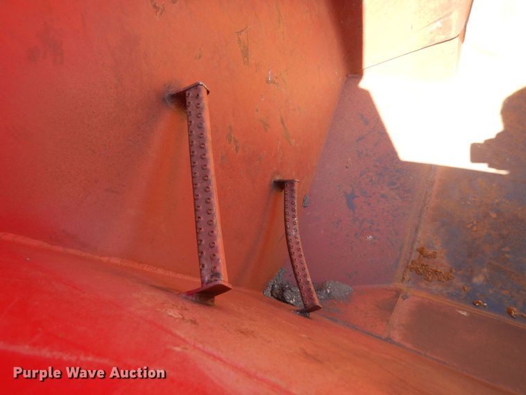 image for item MF9772 2007 Sterling L9500  dump truck