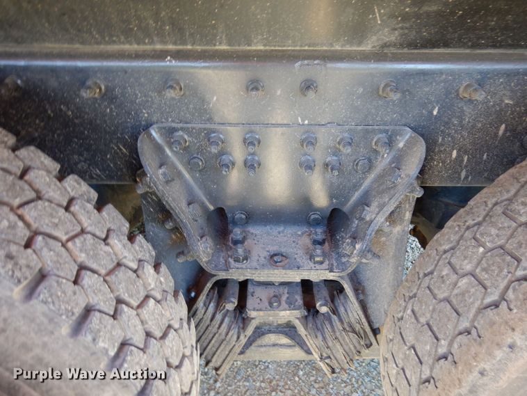 image for item MF9772 2007 Sterling L9500  dump truck