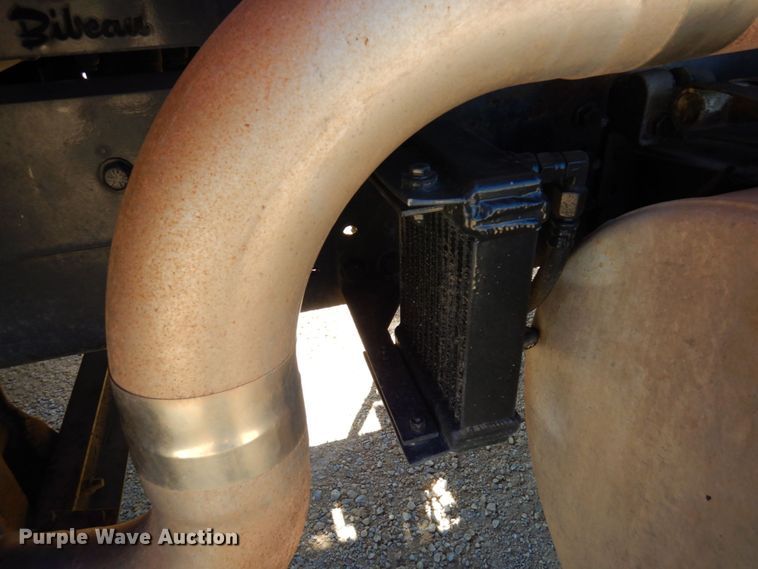 image for item MF9772 2007 Sterling L9500  dump truck