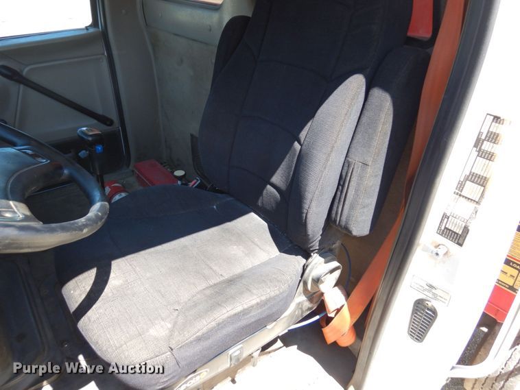 image for item MF9772 2007 Sterling L9500  dump truck