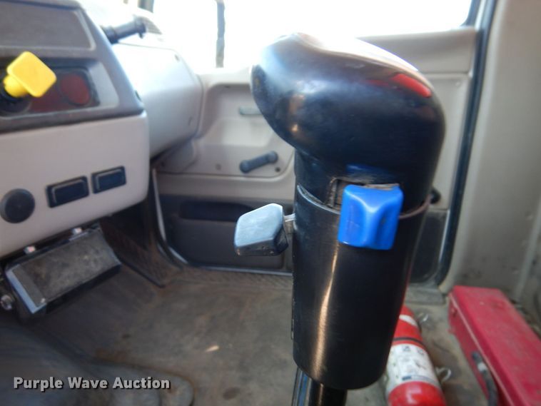 image for item MF9772 2007 Sterling L9500  dump truck