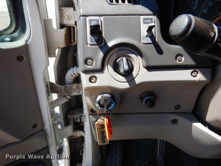 image for item MF9772 2007 Sterling L9500  dump truck