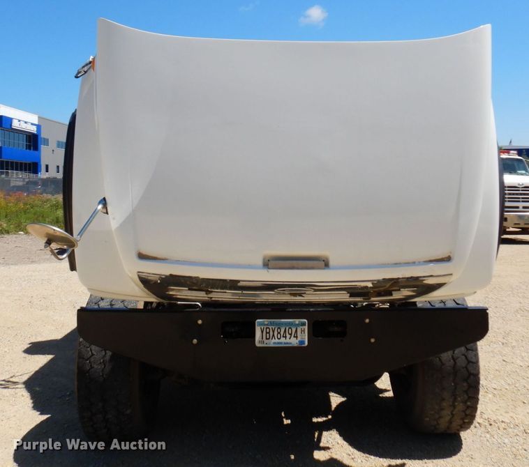 image for item MF9772 2007 Sterling L9500  dump truck