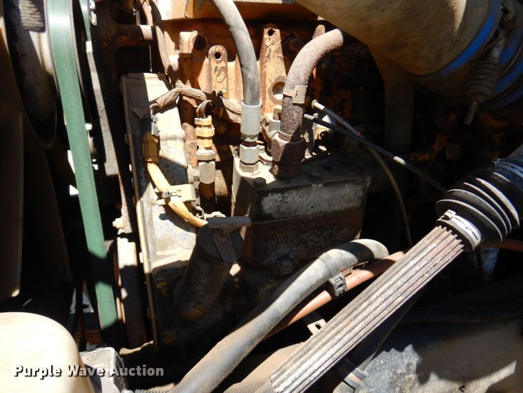 image for item MF9772 2007 Sterling L9500  dump truck