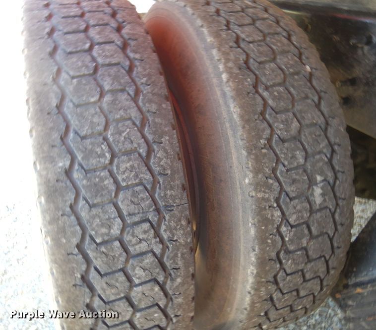 image for item MF9772 2007 Sterling L9500  dump truck