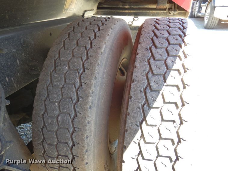 image for item MF9772 2007 Sterling L9500  dump truck