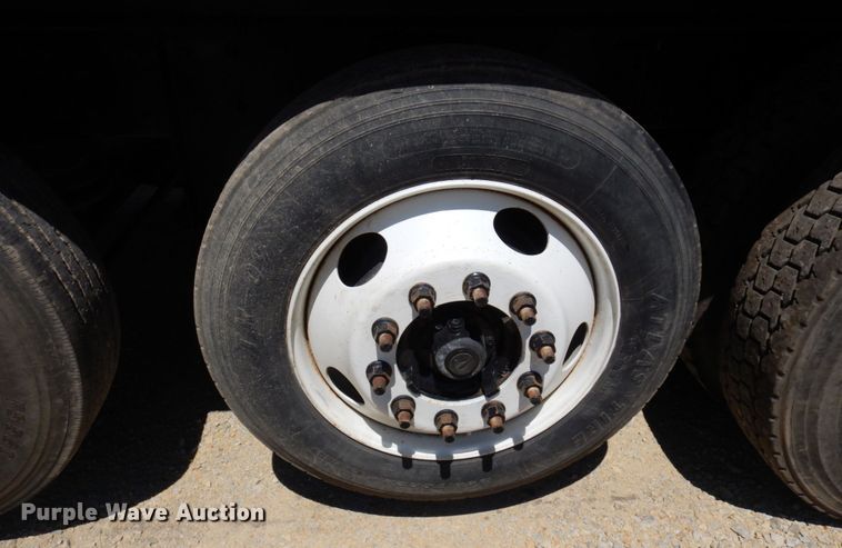 image for item MF9772 2007 Sterling L9500  dump truck