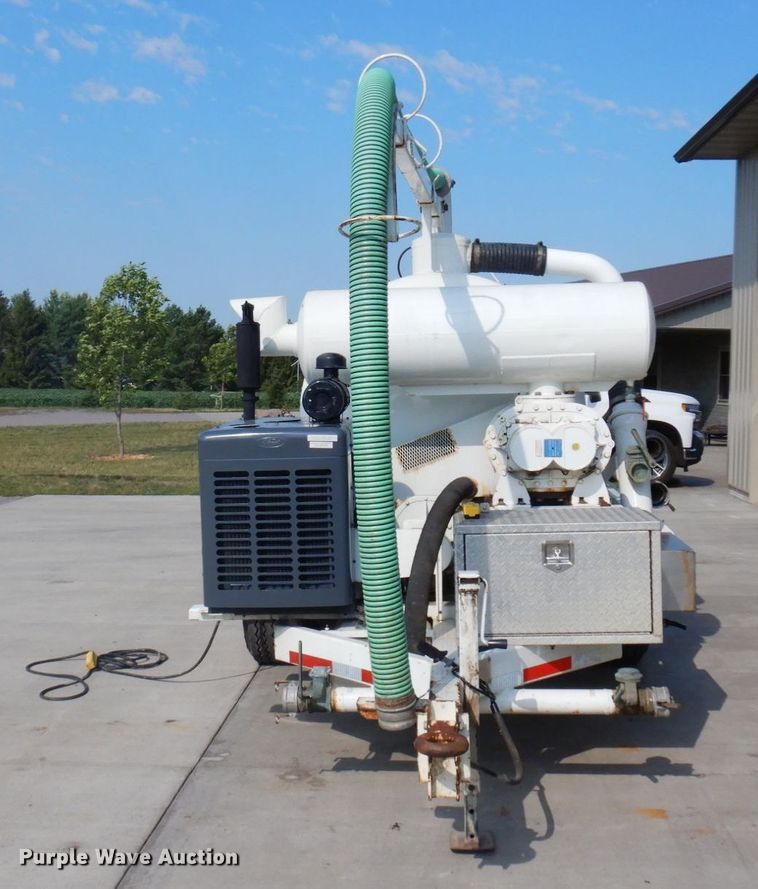 image for item MF9774 1995 Jay's Inc. BL-100-PD  vacuum excavator