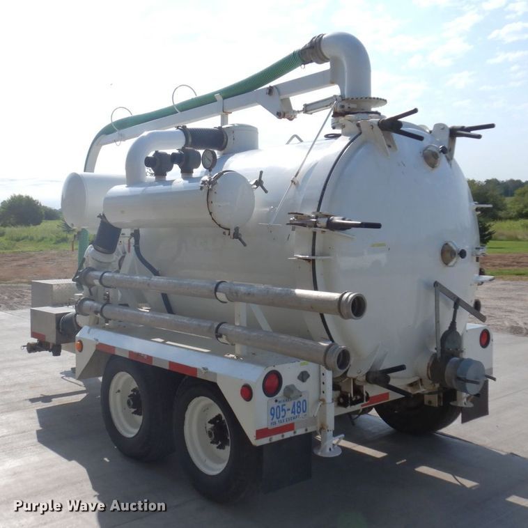 image for item MF9774 1995 Jay's Inc. BL-100-PD  vacuum excavator