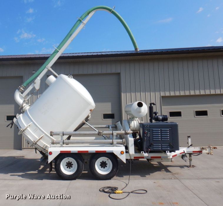 image for item MF9774 1995 Jay's Inc. BL-100-PD  vacuum excavator