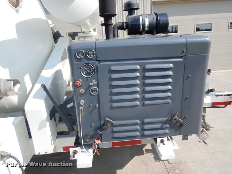 image for item MF9774 1995 Jay's Inc. BL-100-PD  vacuum excavator